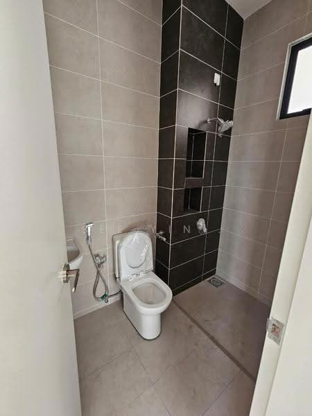 Rumah Berkembar untuk Dijual di Setia Eco Gardens (Gelang Patah) - See Yin . - Bathroom - PropertyGuru.com.my