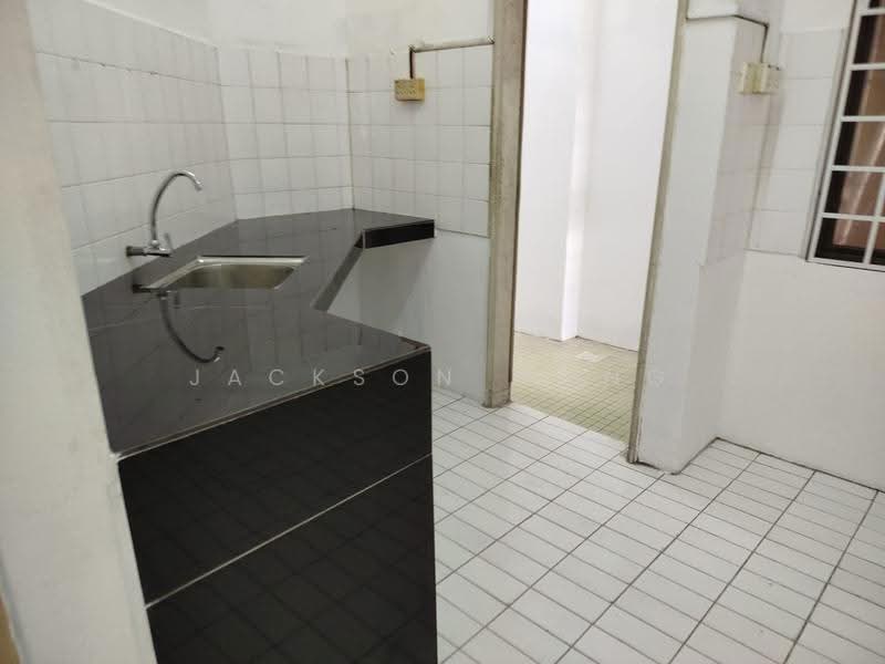 Apartment for Rent at Abdullah Hukum Apartment - Jackson Wong - Kitchen - PropertyGuru.com.my
