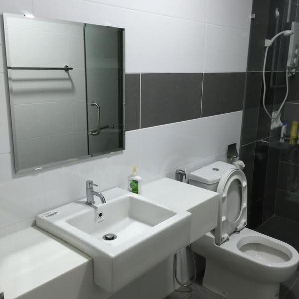 Kondominium untuk Disewa di Arte Condominium - Jenson Low - Bathroom - PropertyGuru.com.my