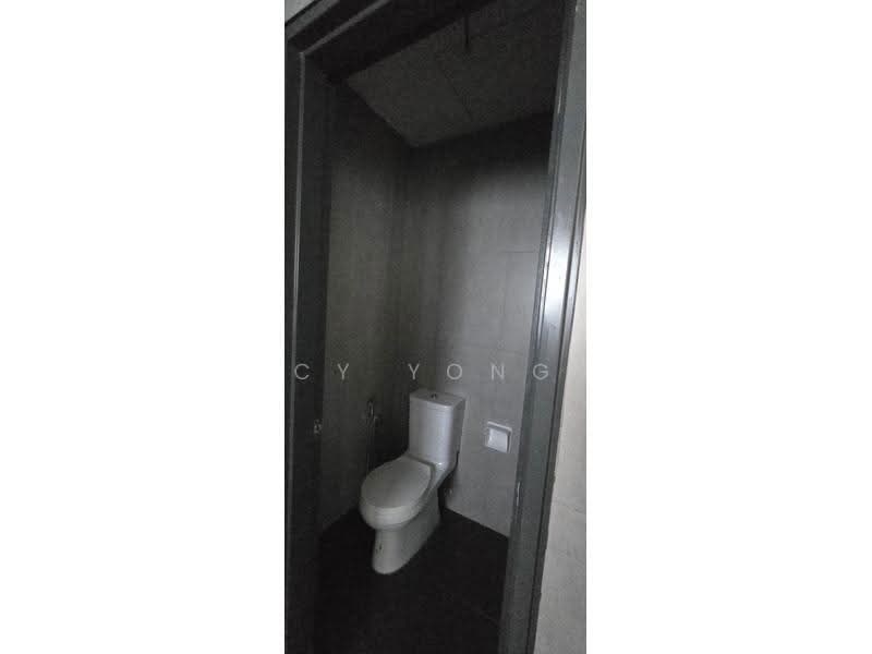 Shop / Office for Sale in Seksyen U13 (Setia Alam) - CY Yong - Bathroom - PropertyGuru.com.my
