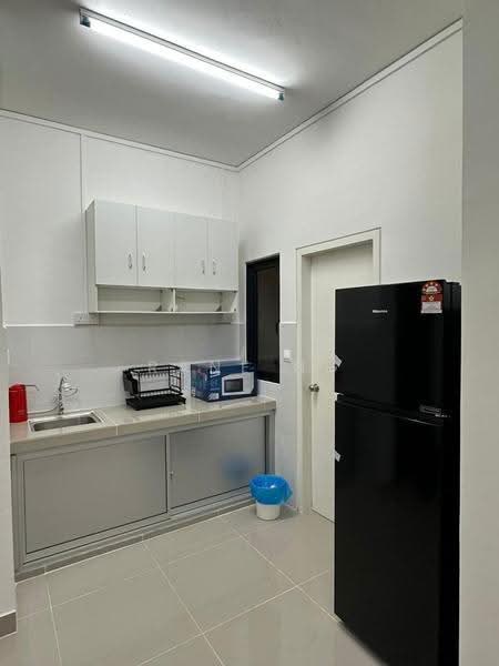 Kediaman Servis untuk Disewa di MKH Boulevard II - Rane Ng - Kitchen - PropertyGuru.com.my