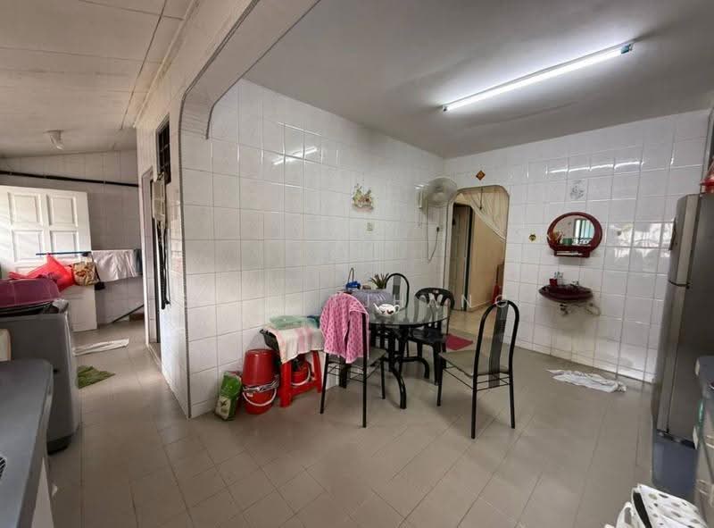 Rumah Teres 1-Tingkat untuk Dijual di Skudai (Johor) - Susi Tjhang - Kitchen - PropertyGuru.com.my
