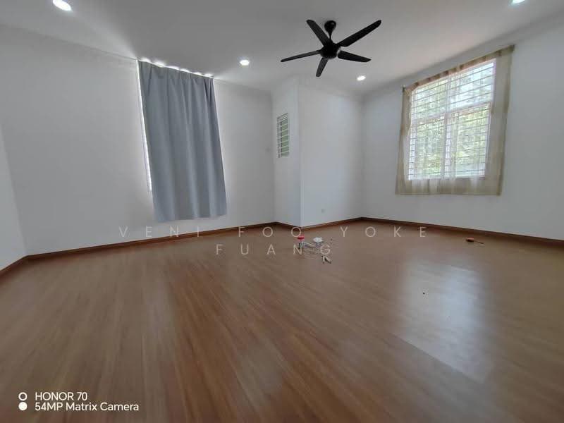 3-storey Terraced House for Rent in Setia Alam (Selangor) - Veni Foo Yoke Fuang - Living Room - PropertyGuru.com.my