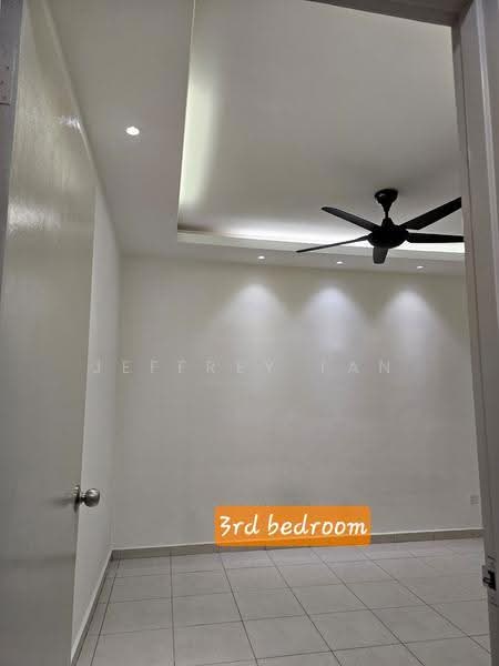 Kondominium untuk Disewa di Mahsuri Square - Jeffrey Tan - Bedroom - PropertyGuru.com.my
