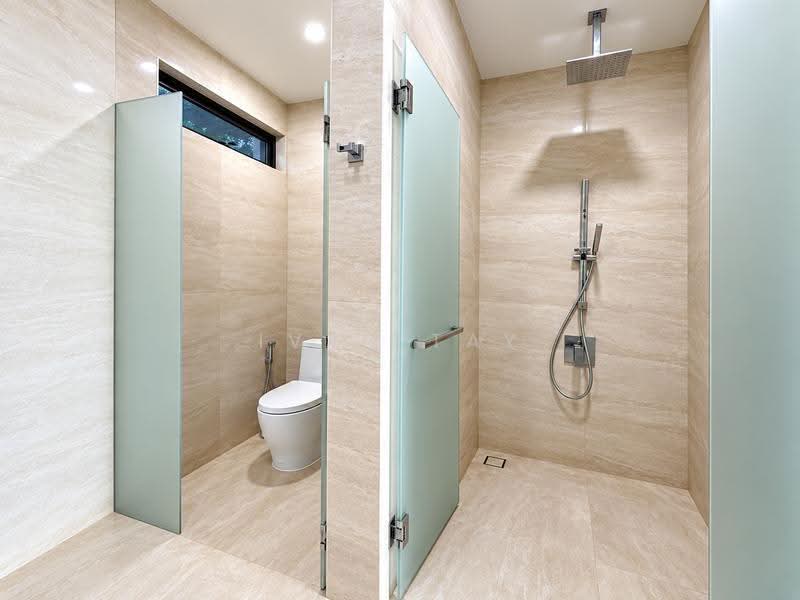 Kediaman Servis untuk Disewa di 10 Stonor - Ivan Tay - Bathroom - PropertyGuru.com.my