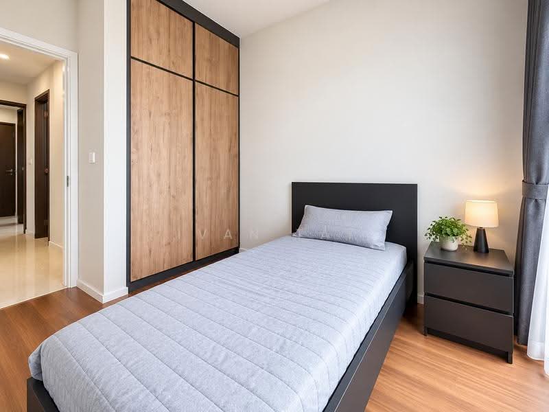 Kediaman Servis untuk Disewa di 10 Stonor - Ivan Tay - Bedroom - PropertyGuru.com.my