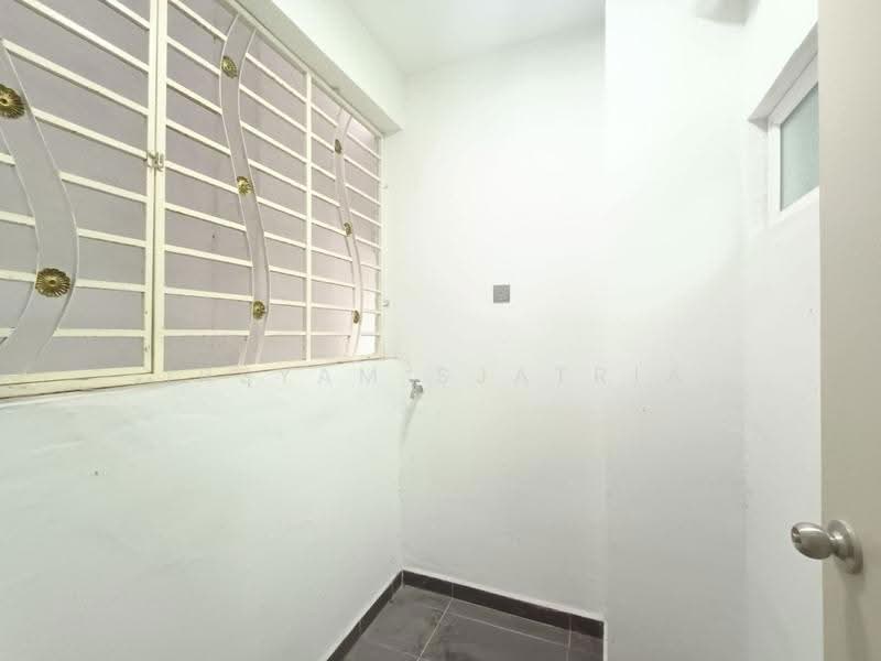 Kondominium untuk Dijual di Ehsan Residence - Irsyam Sjatria - Interior - PropertyGuru.com.my