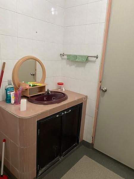 2-storey Terraced House for Rent in Taman Tasek (Johor Bahru) - Kc Teo - Bathroom - PropertyGuru.com.my