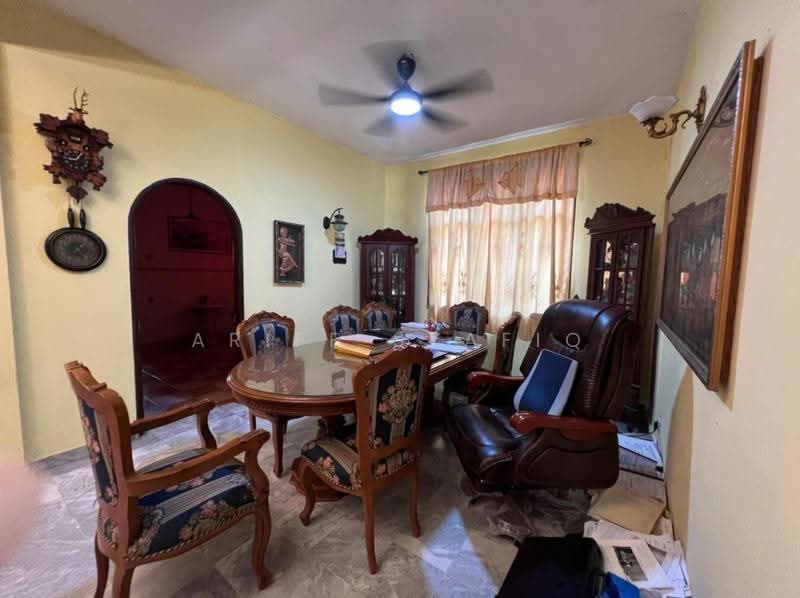 Bungalow House untuk Dijual di Saujana Akasia (Sungai Buloh) - Ariff Syafiq - Dining Room - PropertyGuru.com.my