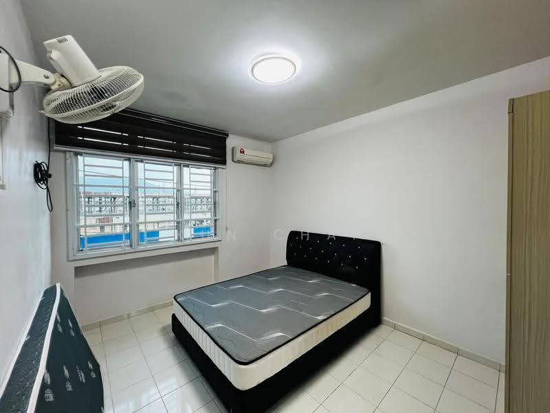 2-storey Terraced House for Rent in Taman Lagenda Putra (Kulai) - Kun Chai - Bedroom - PropertyGuru.com.my