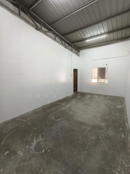 Semi-D Factory for Rent in Taman Tan Sri Yaacob (Johor Bahru) - Anna Woon - Interior - PropertyGuru.com.my