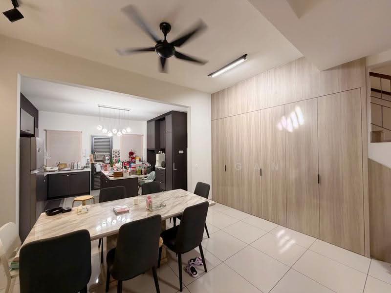 2-storey Terraced House for Sale in Bandar Rimbayu (Telok Panglima Garang) - Charlie Gan - Dining Room - PropertyGuru.com.my
