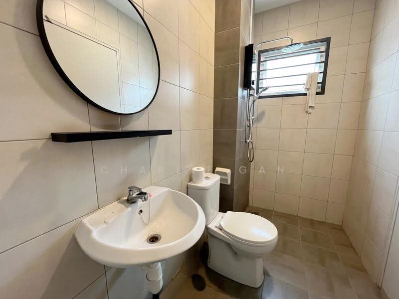 2-storey Terraced House for Sale in Bandar Rimbayu (Telok Panglima Garang) - Charlie Gan - Bathroom - PropertyGuru.com.my