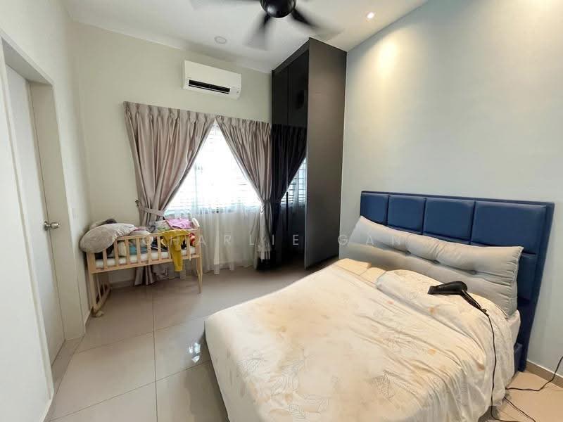 2-storey Terraced House for Sale in Bandar Rimbayu (Telok Panglima Garang) - Charlie Gan - Bedroom - PropertyGuru.com.my