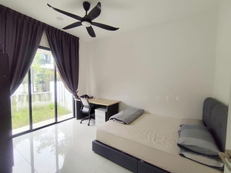 Rumah Berkembar untuk Disewa di Bandar Tropicana Aman (Telok Panglima Garang) - Stephanie Quek - Bedroom - PropertyGuru.com.my