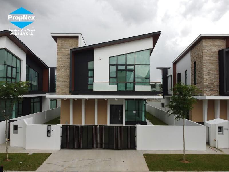 Bungalow House untuk Dijual di Setia Eco Gardens (Gelang Patah) - Denice Tan - Exterior - PropertyGuru.com.my