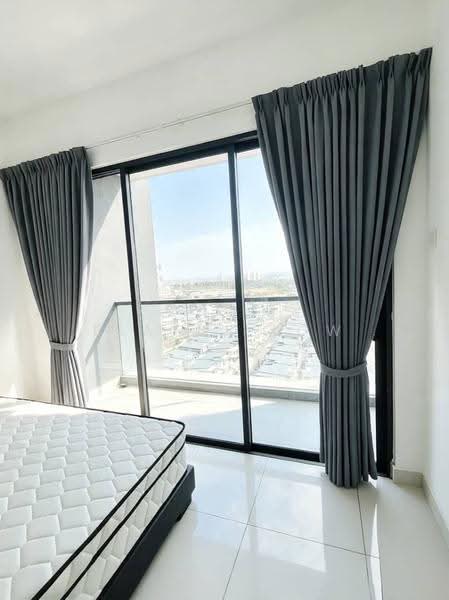 Kondominium untuk Disewa di The Raffles Suites - Elayne Low - Bedroom - PropertyGuru.com.my