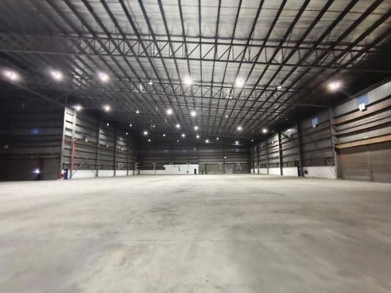 Warehouse for Rent in Pelabuhan Klang (Selangor) - Peter Tan - Interior - PropertyGuru.com.my