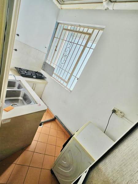 Condominium for Rent at Desa Impiana - Kow Tze Fui - Kitchen - PropertyGuru.com.my