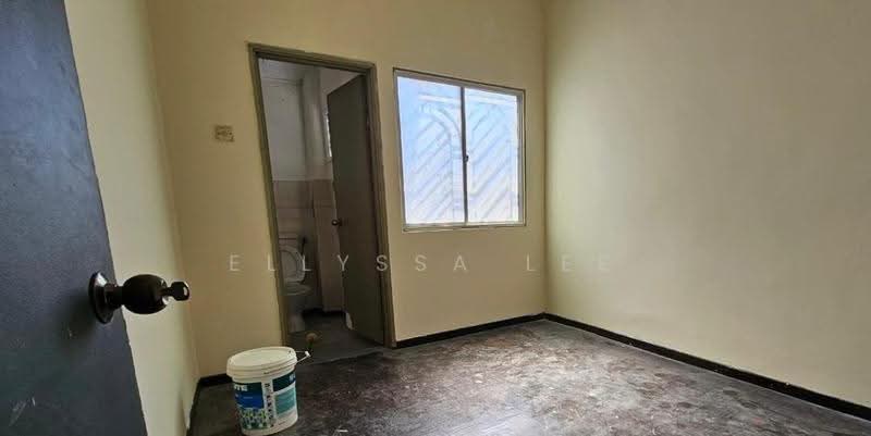 Rumah Teres 2-Tingkat untuk Disewa di Puchong (Selangor) - Ellyssa Lee - Bathroom - PropertyGuru.com.my