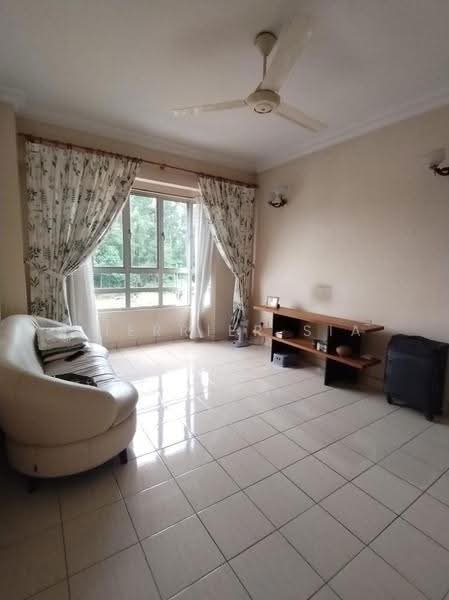 Kondominium untuk Dijual di Astana Putra - Sherrier Sia - Living Room - PropertyGuru.com.my