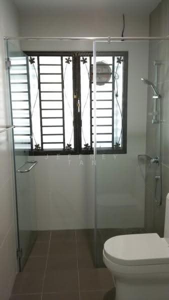Rumah Teres 3-Tingkat untuk Dijual di Sunway Cassia (Batu Maung) - Jeffrey Tan - Bathroom - PropertyGuru.com.my