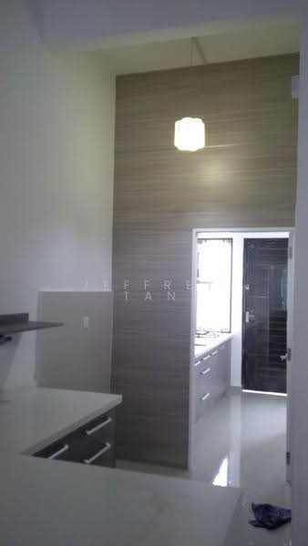 Rumah Teres 3-Tingkat untuk Dijual di Sunway Cassia (Batu Maung) - Jeffrey Tan - Kitchen - PropertyGuru.com.my