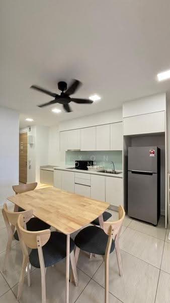 Kediaman Servis untuk Disewa di The Sentral Suites - Dixon Wong - Kitchen - PropertyGuru.com.my