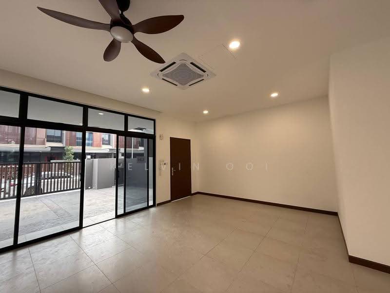 Rumah Teres 2-Tingkat untuk Disewa di Puteri Harbour (Iskandar Puteri (Nusajaya)) - Kelvin Ooi - Living Room - PropertyGuru.com.my