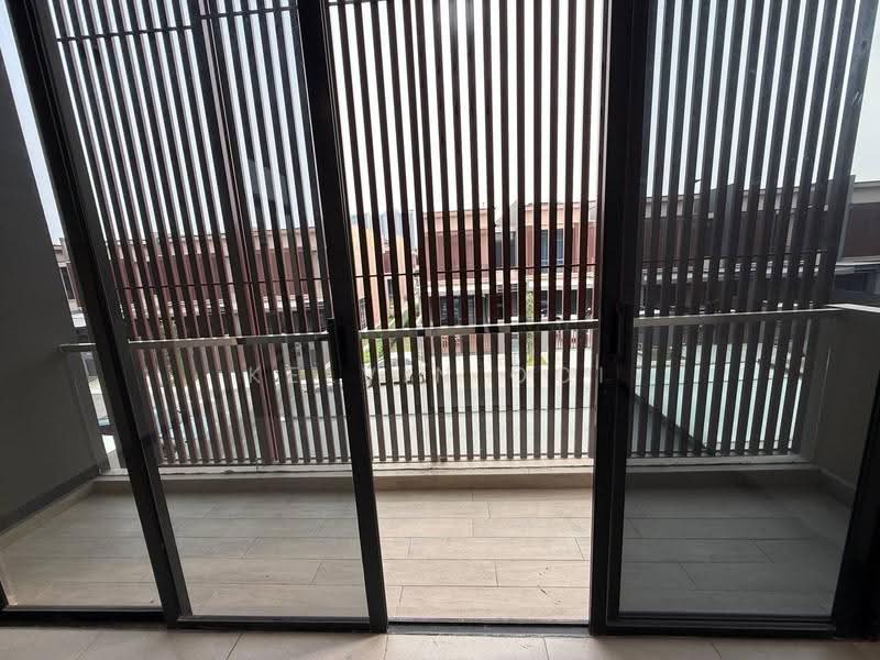 Rumah Teres 2-Tingkat untuk Disewa di Puteri Harbour (Iskandar Puteri (Nusajaya)) - Kelvin Ooi - Balcony - PropertyGuru.com.my
