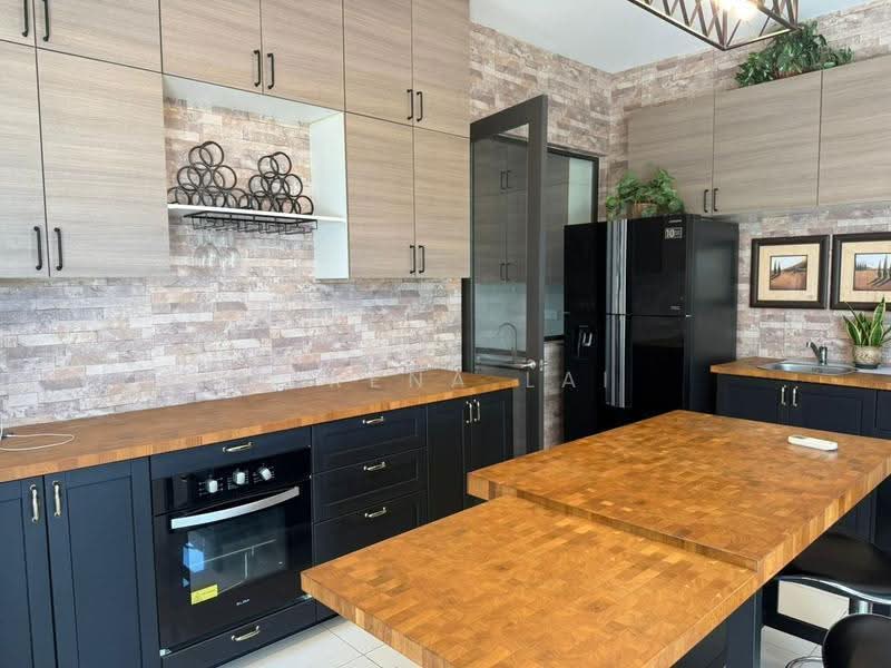 Semi-Detached House for Rent in Iskandar Puteri (Nusajaya) (Johor) - Serena Lai - Kitchen - PropertyGuru.com.my