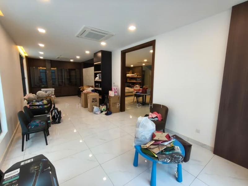 Bungalow House untuk Dijual di Rawang (Selangor) - Philip Chin - Living Room - PropertyGuru.com.my