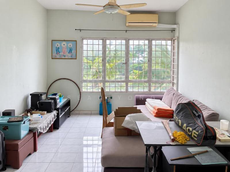 Pangsapuri untuk Dijual di SD Tiara Apartment - Sean Yong - Living Room - PropertyGuru.com.my