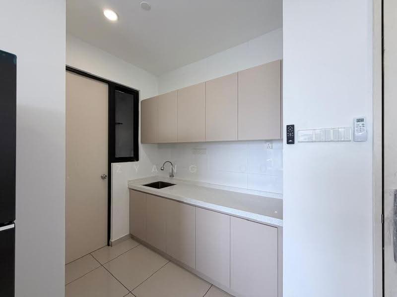 Service Residence for Rent at Kenwingston Avenue - Zyang Loo - Kitchen - PropertyGuru.com.my