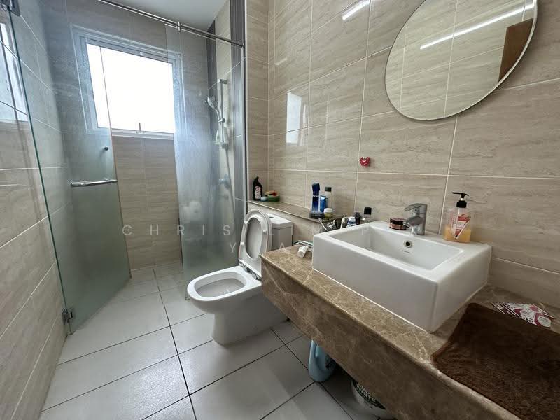 3-storey Terraced House for Sale in Taman Taming Indah 2 (Bandar Sungai Long) - Chris Lim Pek Yean - Bathroom - PropertyGuru.com.my
