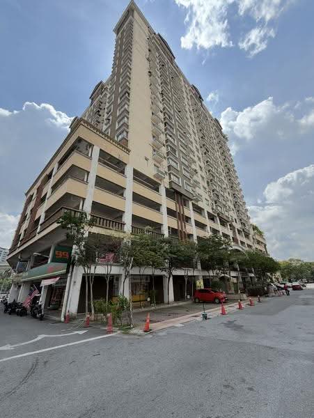 Kondominium untuk Dijual di 1 Petaling - Ray Chong - Exterior - PropertyGuru.com.my
