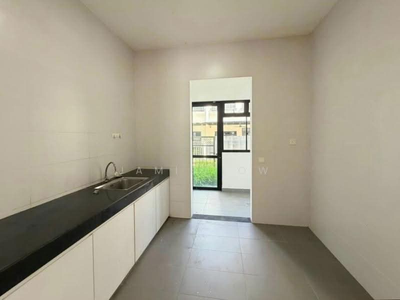 Rumah Teres untuk Dijual di Johor Bahru (Johor) - Jamie Low - Kitchen - PropertyGuru.com.my