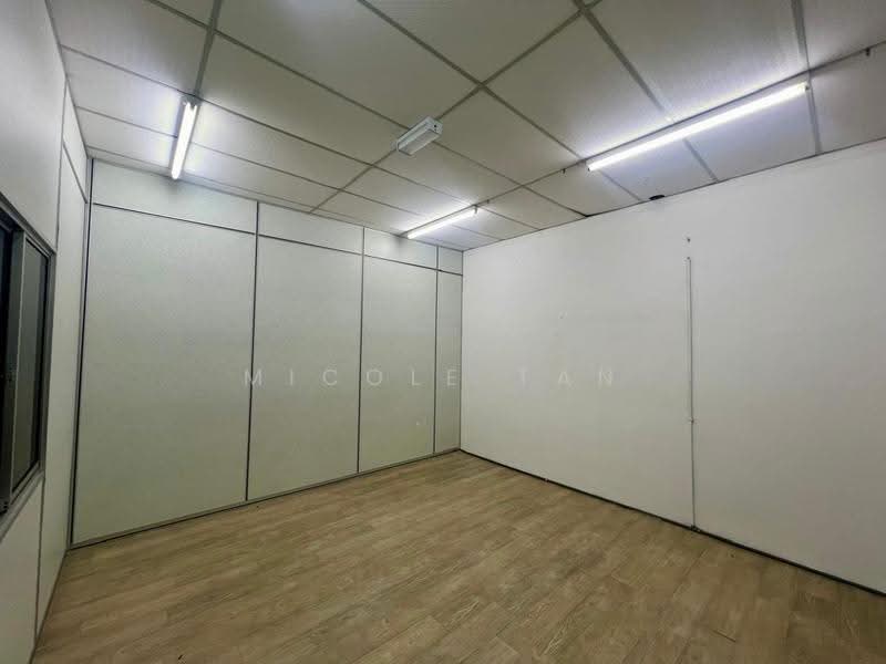 Pejabat untuk Disewa di Taman Junid Perdana (Muar) - Micole Tan - PropertyGuru.com.my