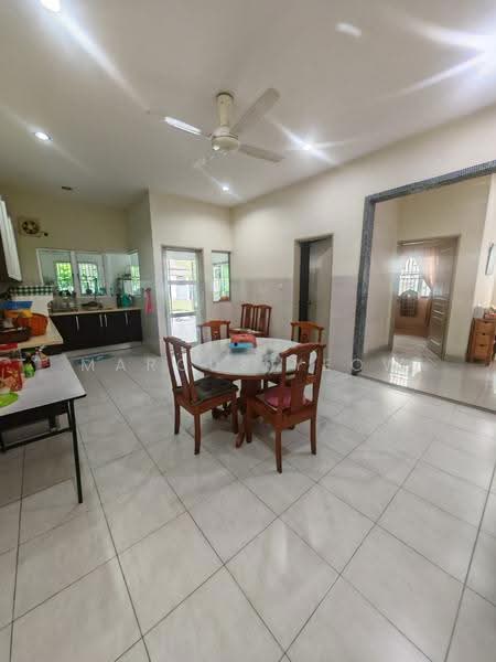 Semi-Detached House for Sale in Seremban 2 (Negeri Sembilan) - Marcus Yeow - Kitchen - PropertyGuru.com.my