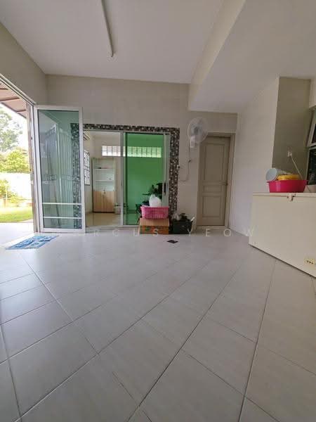 Semi-Detached House for Sale in Seremban 2 (Negeri Sembilan) - Marcus Yeow - Exterior - PropertyGuru.com.my