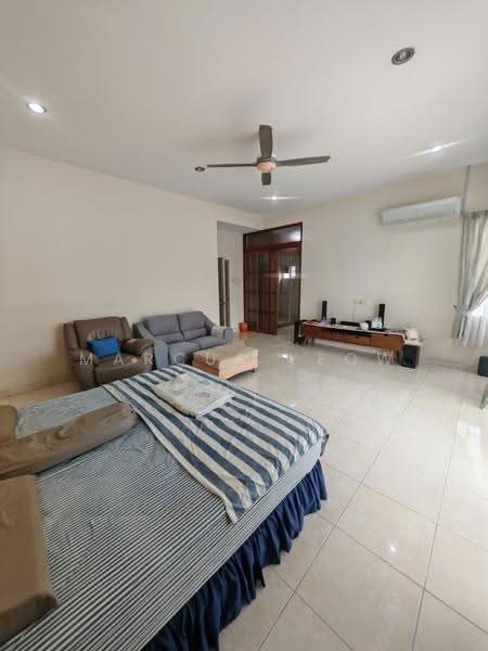 Semi-Detached House for Sale in Seremban 2 (Negeri Sembilan) - Marcus Yeow - Living Room - PropertyGuru.com.my