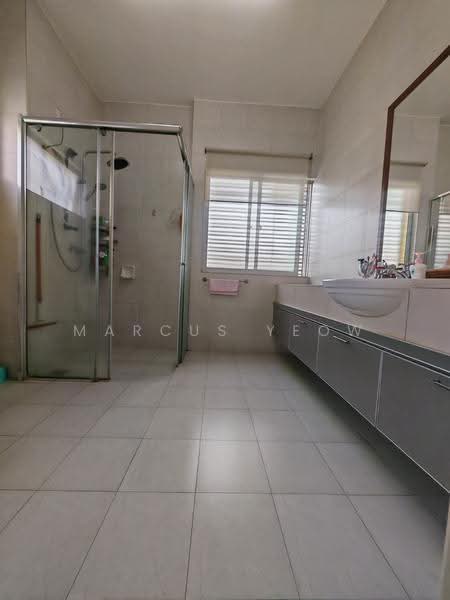 Semi-Detached House for Sale in Seremban 2 (Negeri Sembilan) - Marcus Yeow - Bathroom - PropertyGuru.com.my