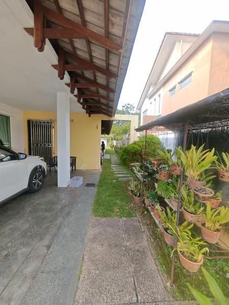 Semi-Detached House for Sale in Seremban 2 (Negeri Sembilan) - Marcus Yeow - Exterior - PropertyGuru.com.my