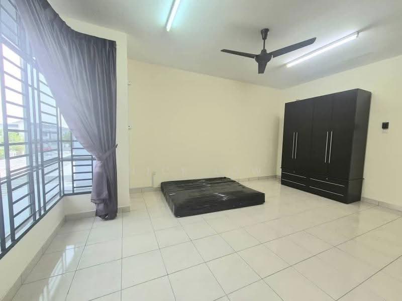 2-storey Terraced House for Rent in Mutiara Rini (Skudai) - Nick Low - Bedroom - PropertyGuru.com.my