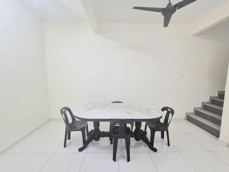 2-storey Terraced House for Rent in Mutiara Rini (Skudai) - Nick Low - Dining Room - PropertyGuru.com.my