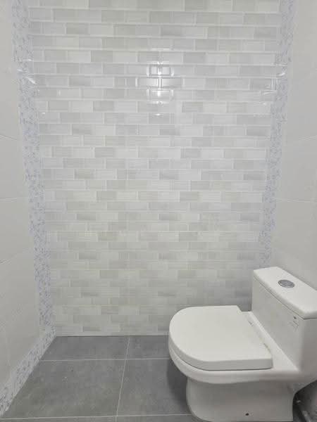 2-storey Terraced House for Rent in Mutiara Rini (Skudai) - Nick Low - Bathroom - PropertyGuru.com.my