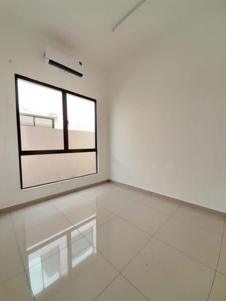 Zero-Lot Bungalow for Sale in Taman La Casa (Lunas) - Syed Redho - Interior - PropertyGuru.com.my