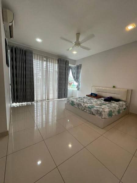 Rumah Kluster untuk Disewa di Iskandar Puteri (Nusajaya) (Johor) - Sam Liew - Bedroom - PropertyGuru.com.my