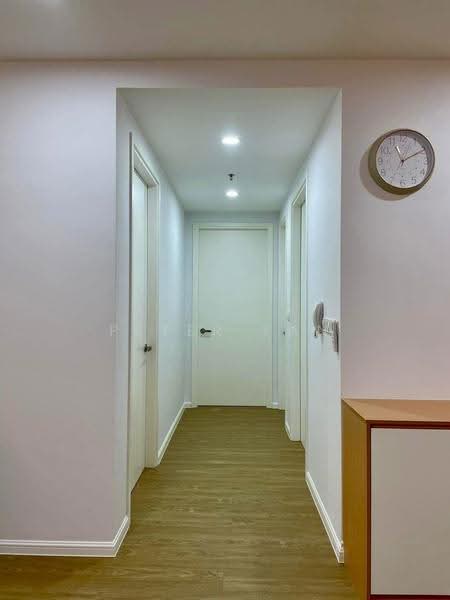 Condominium for Rent at Inspirasi - Peter Tan - Corridor - PropertyGuru.com.my