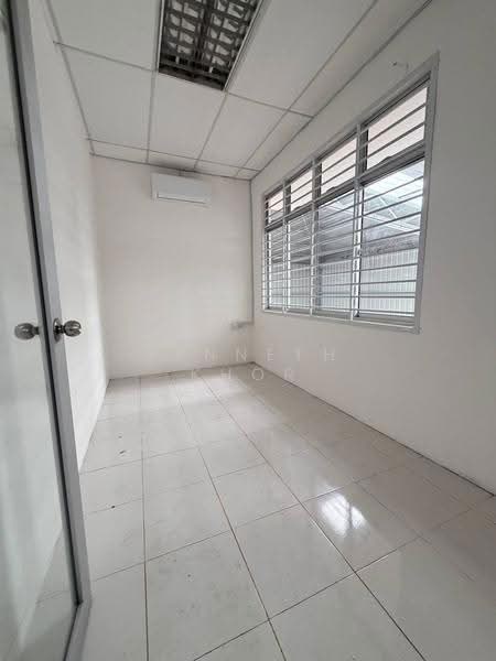 Factory for Rent in Masai (Johor) - Kenneth Khor - Interior - PropertyGuru.com.my